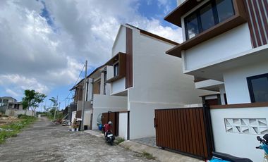 Villa Baru Jadi Di Benoa Badung Bali Denga Kawasan Elite