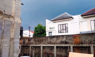 DIJUAL RUMAH CLUSTER 3 LANTAI DI TANJUNG BARAT SELATAN JAKARTA SELATAN