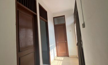 Disewa Rumah Bagus dan Nyaman di Taman Harapan Baru, Bekasi