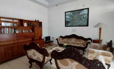 Disewakan Rumah 2 Lt Cocok Utk Kantor di Kebayoran Baru Jaksel -14755