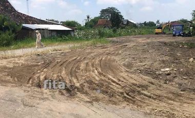 Dekat KUA Kapanewon Ngaglik: Kavling di Jl. Damai