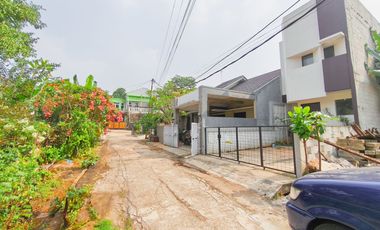 Rumah 3 Lt Hadap Utara 15 Mnt ke Pintu Tol Jatiwarna Siap KPR J-32720