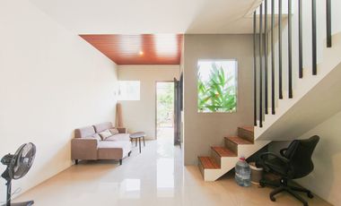 Rumah 3 Lt Hadap Utara 15 Mnt ke Pintu Tol Jatiwarna Siap KPR J-32720