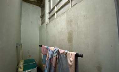 Rumah 12 Menit ke Gerbang Tol Cibubur SHM Hadap Utara J-34226