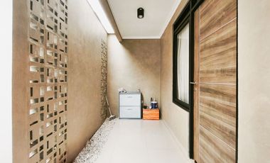 Rumah 2 Lt Bebas Banjir 9 Menit ke Grand Galaxy Park Siap KPR J-34811