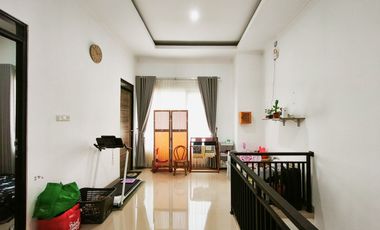 Rumah 2 Lt Bebas Banjir 9 Menit ke Grand Galaxy Park Siap KPR J-34811