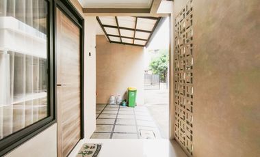 Rumah 2 Lt Bebas Banjir 9 Menit ke Grand Galaxy Park Siap KPR J-34811