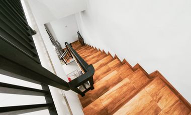 Rumah 2 Lt Bebas Banjir 9 Menit ke Grand Galaxy Park Siap KPR J-34811