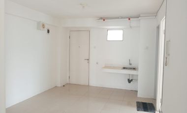 SEWA 3BR UNFURNISHED TOWER C UNIT TERBATAS BASSURA CITY