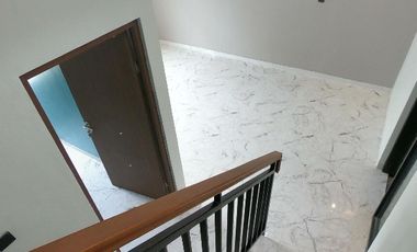 Rumah 2 lantai, bonus libur cicilan 6 bulan di Bekasi