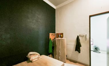 Rumah Luas Hadap Timur 15 menit ke Grand Galaxy Park Siap KPR J-33257