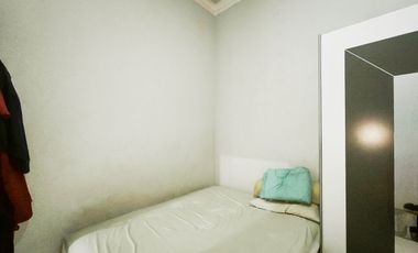 Rumah Luas Hadap Timur 15 menit ke Grand Galaxy Park Siap KPR J-33257