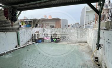 Disewakan Rumah di Teluk Gong 3 Lantai Unfurnished
