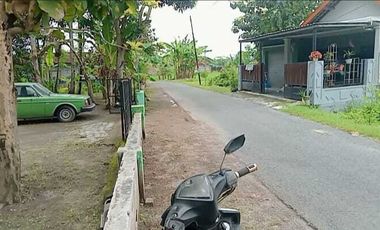 dijual tanah SHM Pekarangan di bantul dekat RS UII jalan srandakan