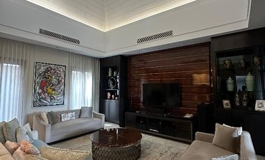 Pejaten Pasar Minggu Luxurious Resort House Design Aang Wirawan