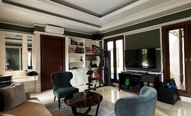 Pejaten Pasar Minggu Luxurious Resort House Design Aang Wirawan