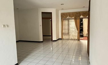 Rumah Nyaman Pusat Kota Cimahi Komplek Nusa Sari