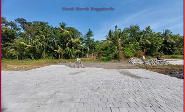 Tanah dekat kampus UAD 6 WATES Kulonprogo ,SHM P READY