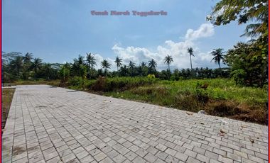 Tanah dekat kampus UAD 6 WATES Kulonprogo ,SHM P READY