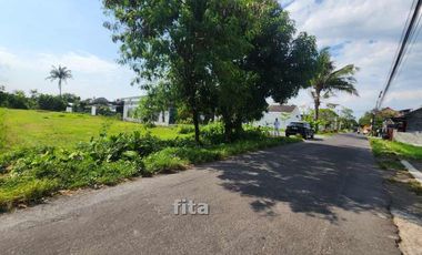 Tanah dekat Wirobrajan Pinggir Jalan Aspal, Siap Akad Notaris