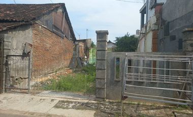 tanah strategis dekat gor manahan