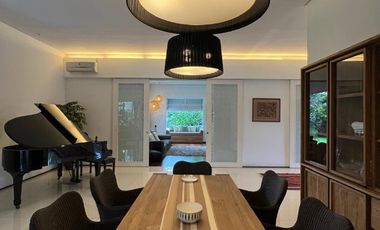 Kemang Ampera Modern Tropical House Halaman Luas Lokasi Strategis