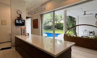 Kemang Ampera Modern Tropical House Halaman Luas Lokasi Strategis