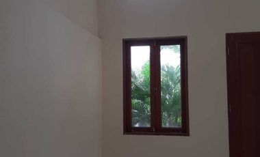 Rumah disewakan  Kampung Utan, Ciputat. Unfurnished.