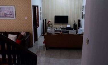 Rumah daerah Seturan Yogyakarta, dekat Ambarukmo Plaza.