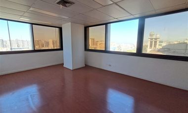 Oficina en Venta en Metro Universidad de Chile