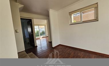 Casa en Venta en a una cuadra de Balmaceda