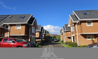 Casa en Venta en a una cuadra de Balmaceda