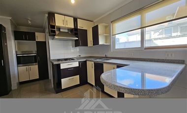 Casa en Venta en a una cuadra de Balmaceda