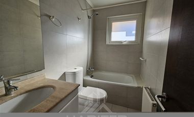 Casa en Venta en a una cuadra de Balmaceda