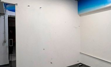 Local Comercial en Arriendo en Pie Andino/Camino Los Trapenses