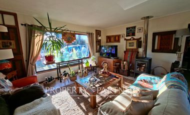 Casa patronal en exclusivo sector