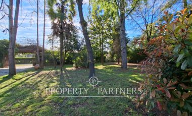 Casa patronal en exclusivo sector