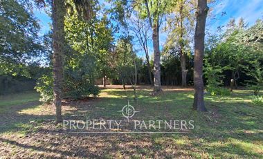 Casa patronal en exclusivo sector