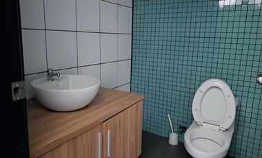 Local Comercial en Alquiler Centenario Sur de Gye   SanS