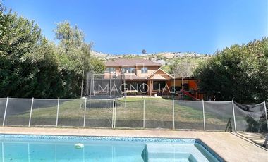 Casa en Arriendo en AVENIDA CHAMISERO