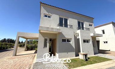 Departamento en Venta en Chic Village, La Lonja, Pilar, G.B.A. Zona Norte, Argentina