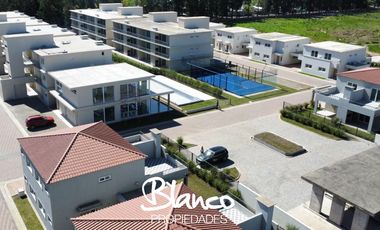 Departamento en Venta en Chic Village, La Lonja, Pilar, G.B.A. Zona Norte, Argentina