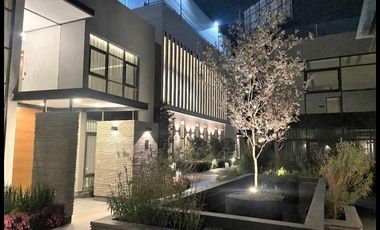 Jardines del Pedregal, Residencia de lujo con Casa Club