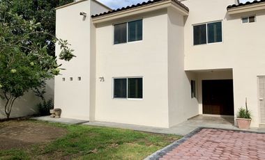 Casa en Renta en Sierra Alta, Carretera Nacional. MTY