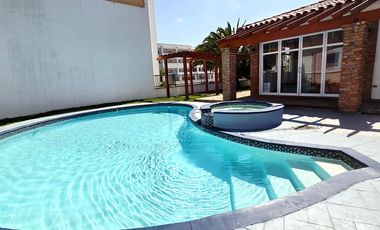 Departamento amueblado en RENTA Ubicado en Plaza del Mar, Rosarito