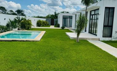 CASA EN VENTA DE 6 RECÁMARAS EN MOTUL, YUCATÁN