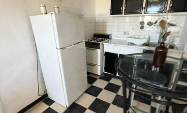 Departamento en Renta con Privacidad y Vista Parcial al Mar