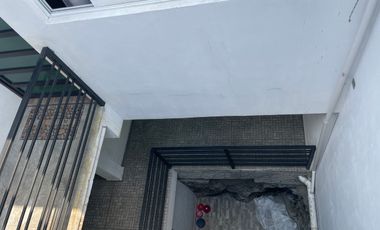 Se vende edificio seminuevo para terminar en Pedregal de Santa Ursula