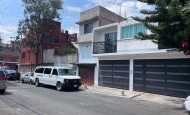 Se vende edificio seminuevo para terminar en Pedregal de Santa Ursula