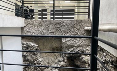 Se vende edificio seminuevo para terminar en Pedregal de Santa Ursula